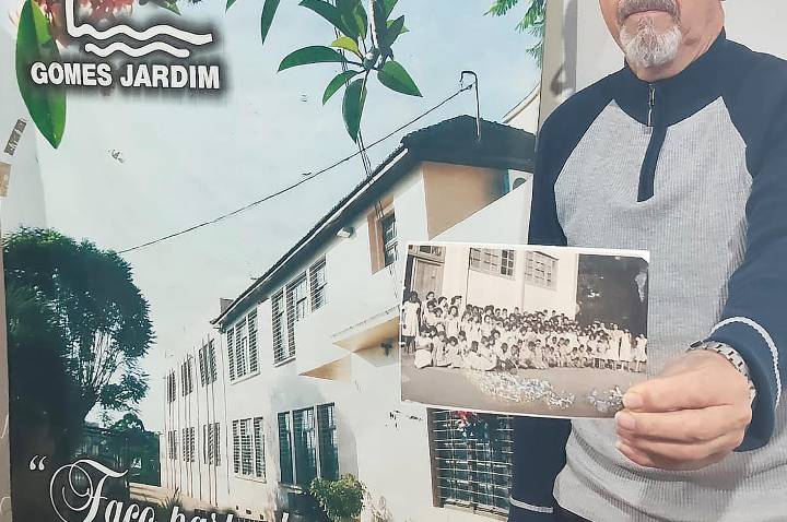 Escola que já brigou Colônia de Férias