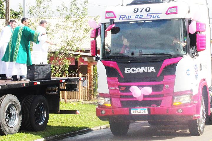 Festa de São Cristóvão com carreata