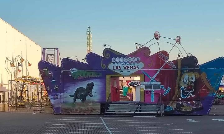 Polícia investiga acidente em parque de diversão que deixou onze feridos