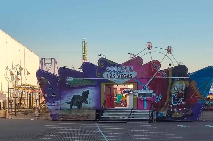 Polícia investiga acidente em parque de diversão que deixou onze feridos