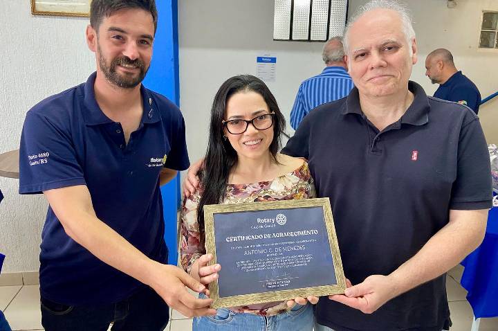 Rotary Guaíba festeja 70 anos com homenagens