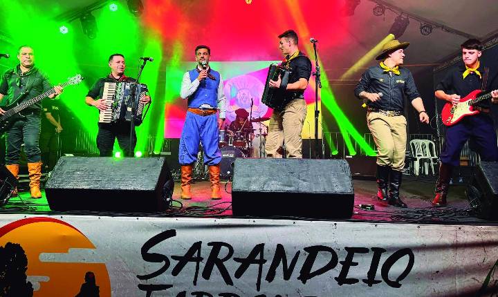 Sarandeio Farroupilha em Guaíba