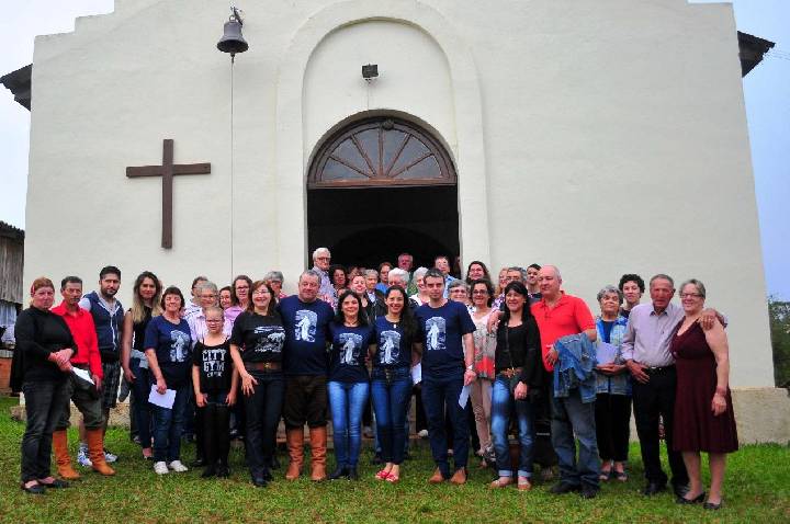 Serrinha realiza Festa de São Francisco de Assis
