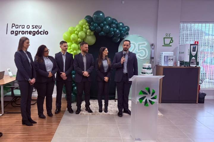 Sicredi celebra 25 anos em Mariana Pimentel
