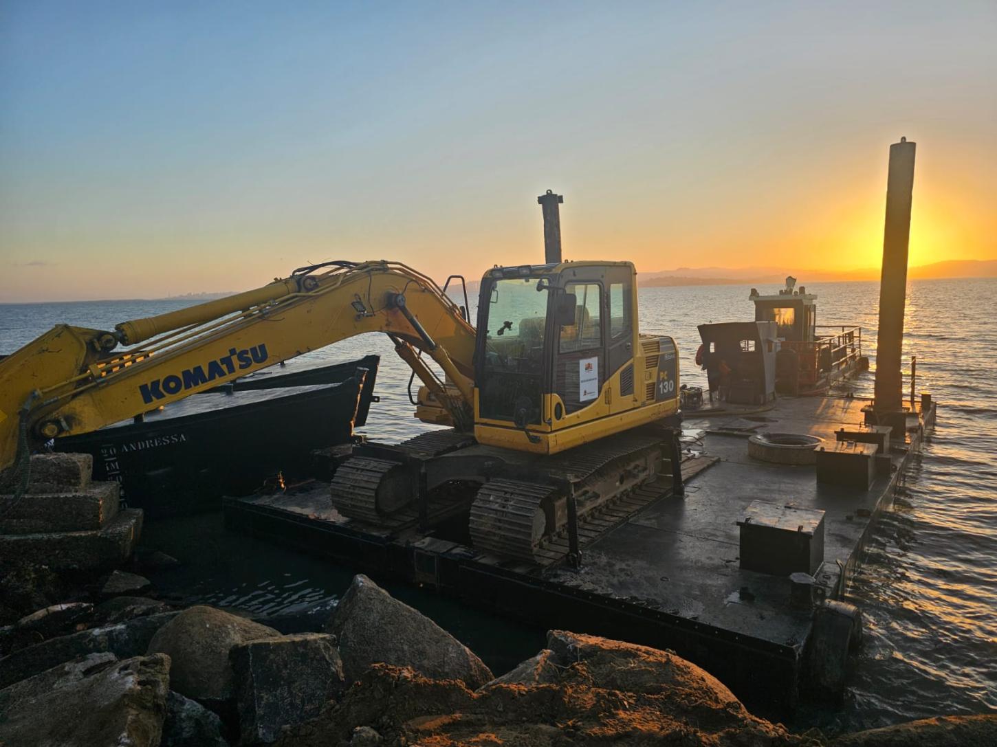 Começa a dragagem no Guaíba