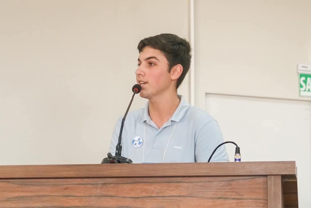 Secretário adjunto pede exoneração