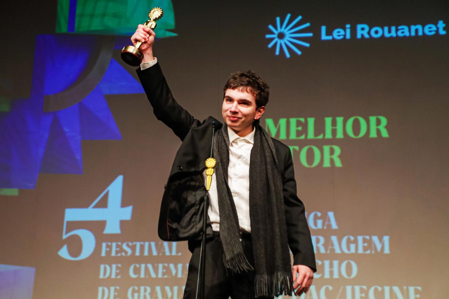 Seibel conquista Kikito em Gramado