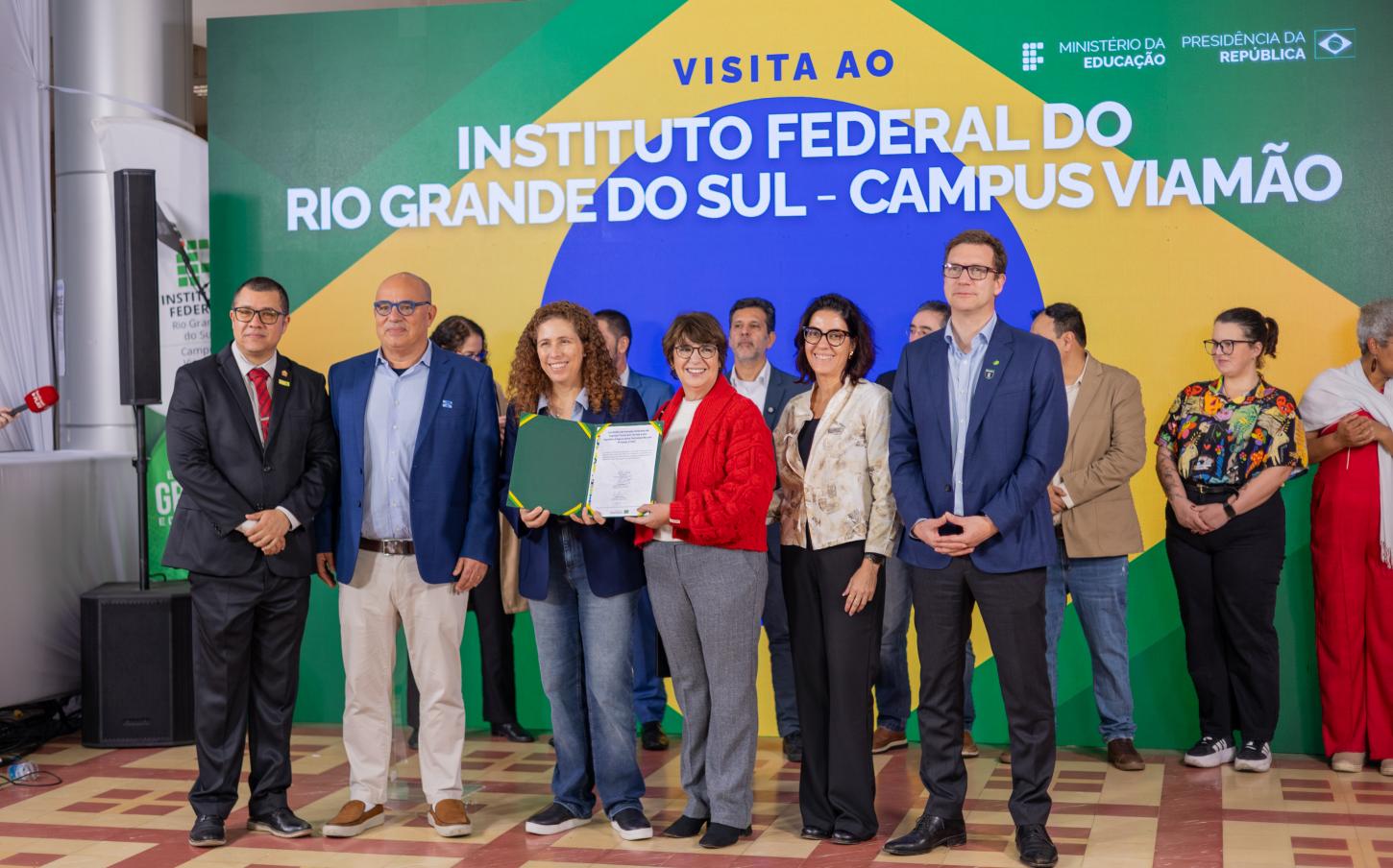 CMPC assina contrato para instalação do Terminal Rio Grande do Sul S.A